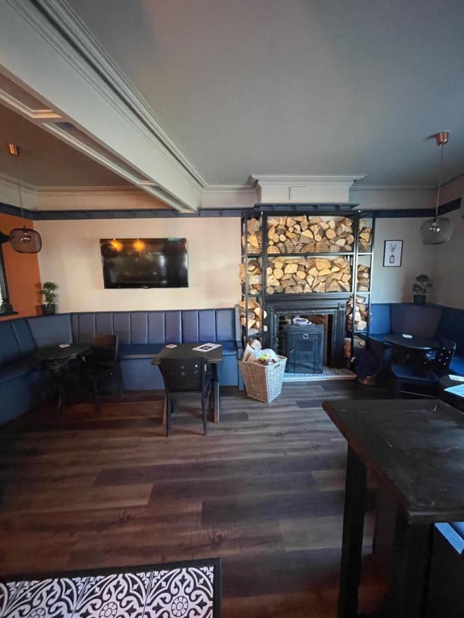 Mersey View Hotel & Pub Hale  Exterior foto