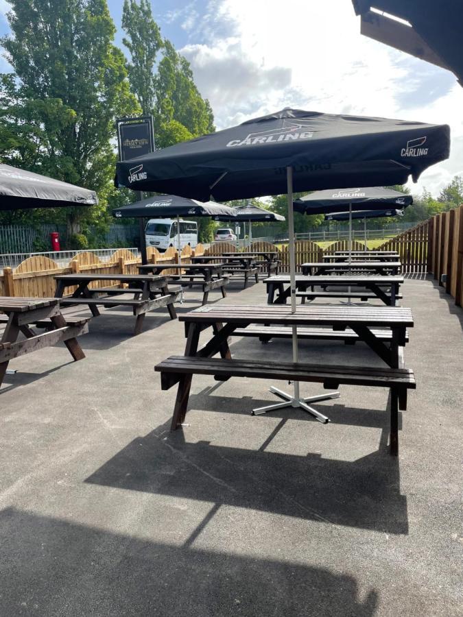 Mersey View Hotel & Pub Hale  Exterior foto